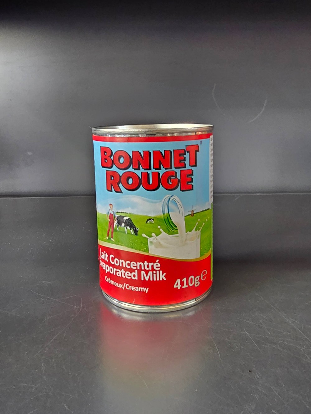 Mütze Rot Milch Cremiges Konzentrat