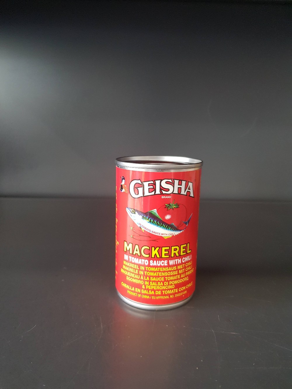 Geisha Makrelen in Tomatensauce mit Chili