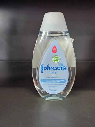 Johnson's Baby Bath - Weiches Baby-Badegel