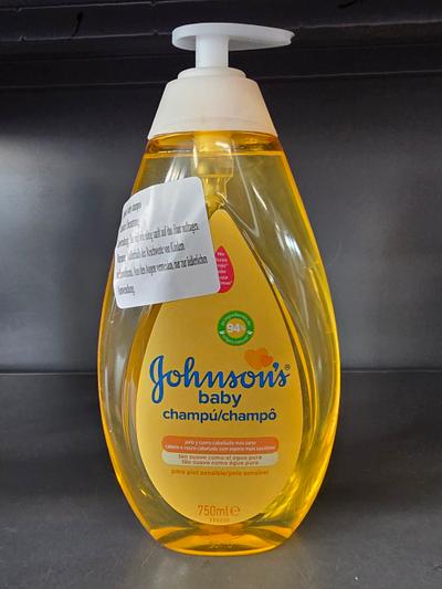 Johnson's Baby Shampoo